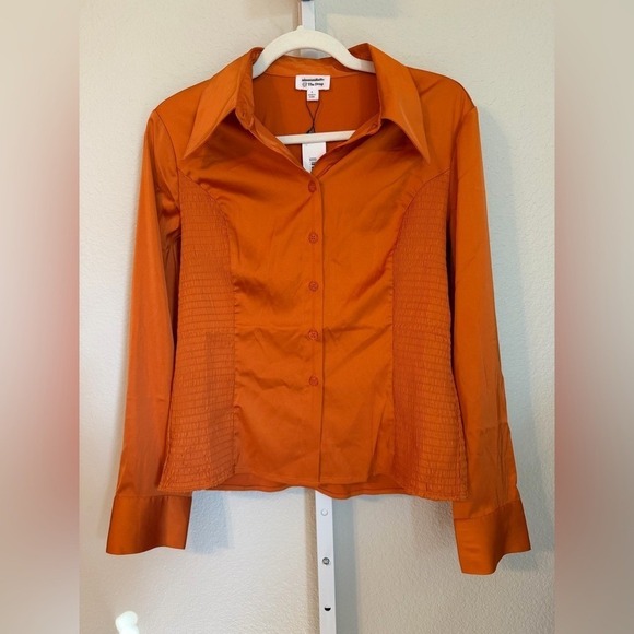The Drop x Aissata Diallo Orange Smocked Satin Button Down Shirt Small NEW - Picture 2 of 10